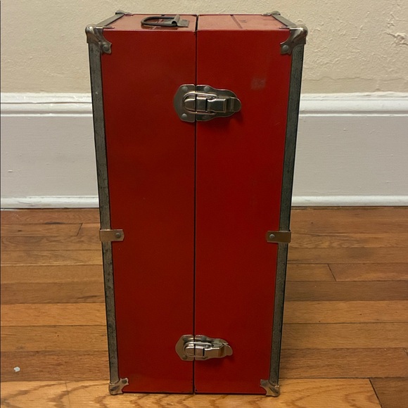 Braniff Airways Red Metal Box - Picture 4 of 6